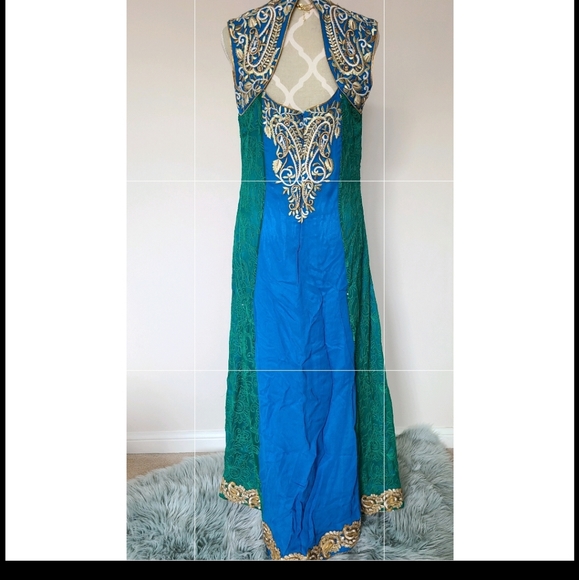 Anarkali 3 piece Suit - Picture 9 of 14